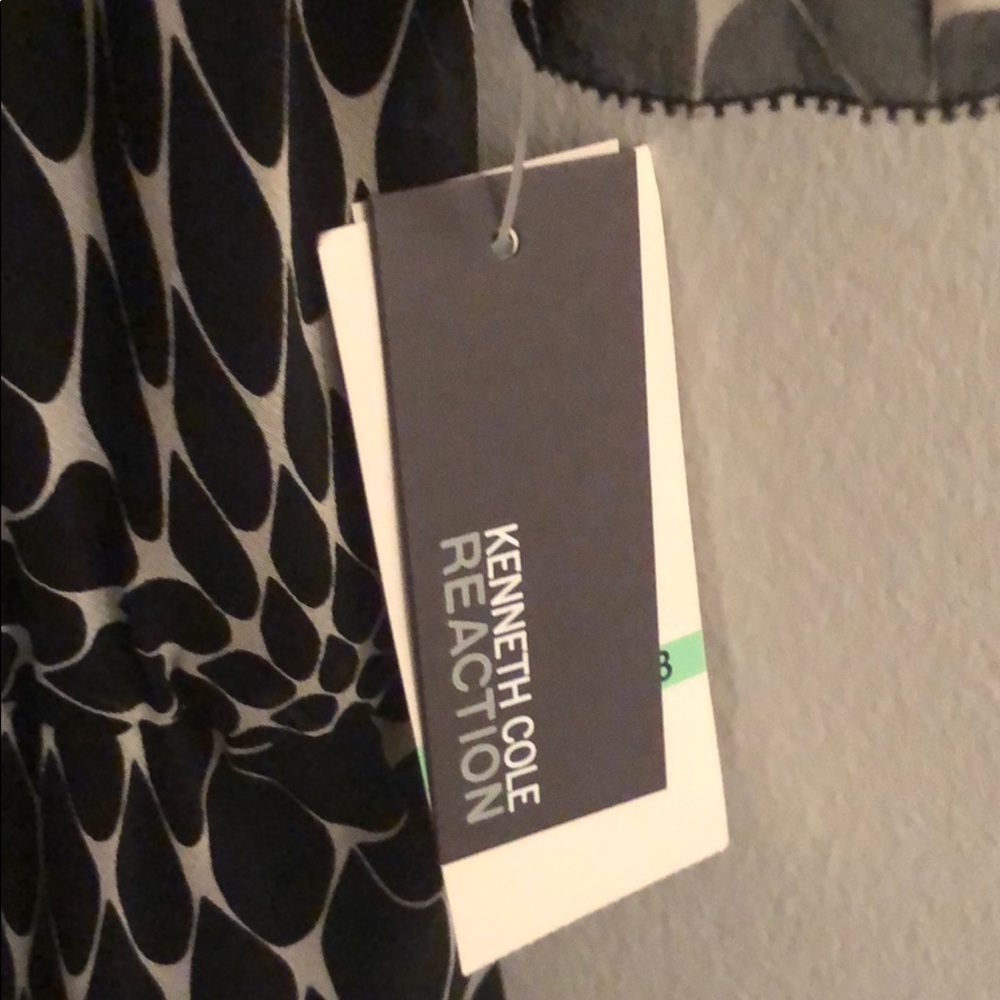 Kenneth Cole Top - Picture 3 of 5